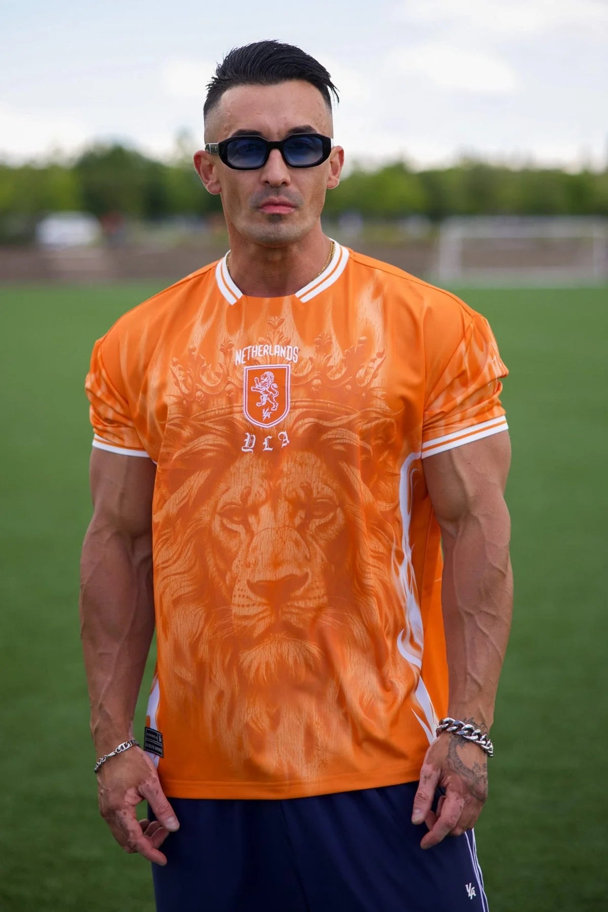 YOUNGLA - 4125 Netherlands