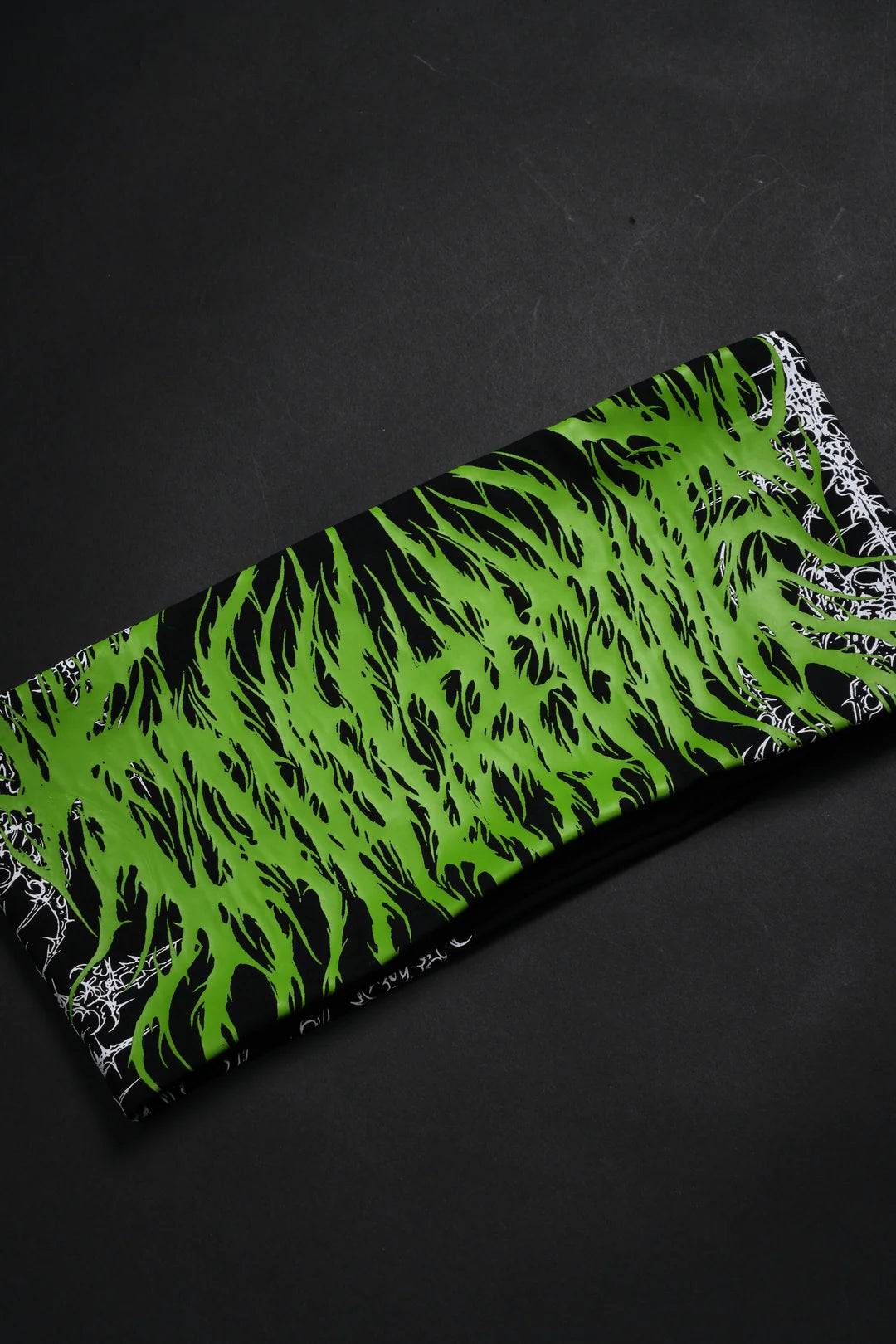 LUCID CHAOS BANDEAU TOP IN BLACK